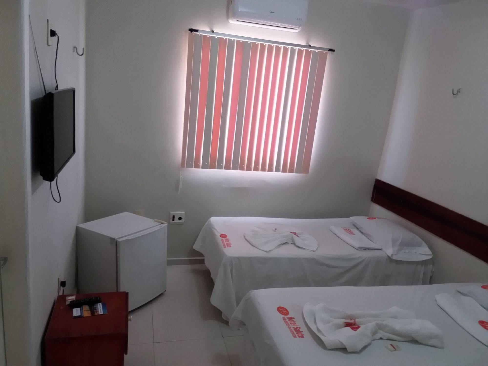 تيريسينا Hotel Salute المظهر الخارجي الصورة